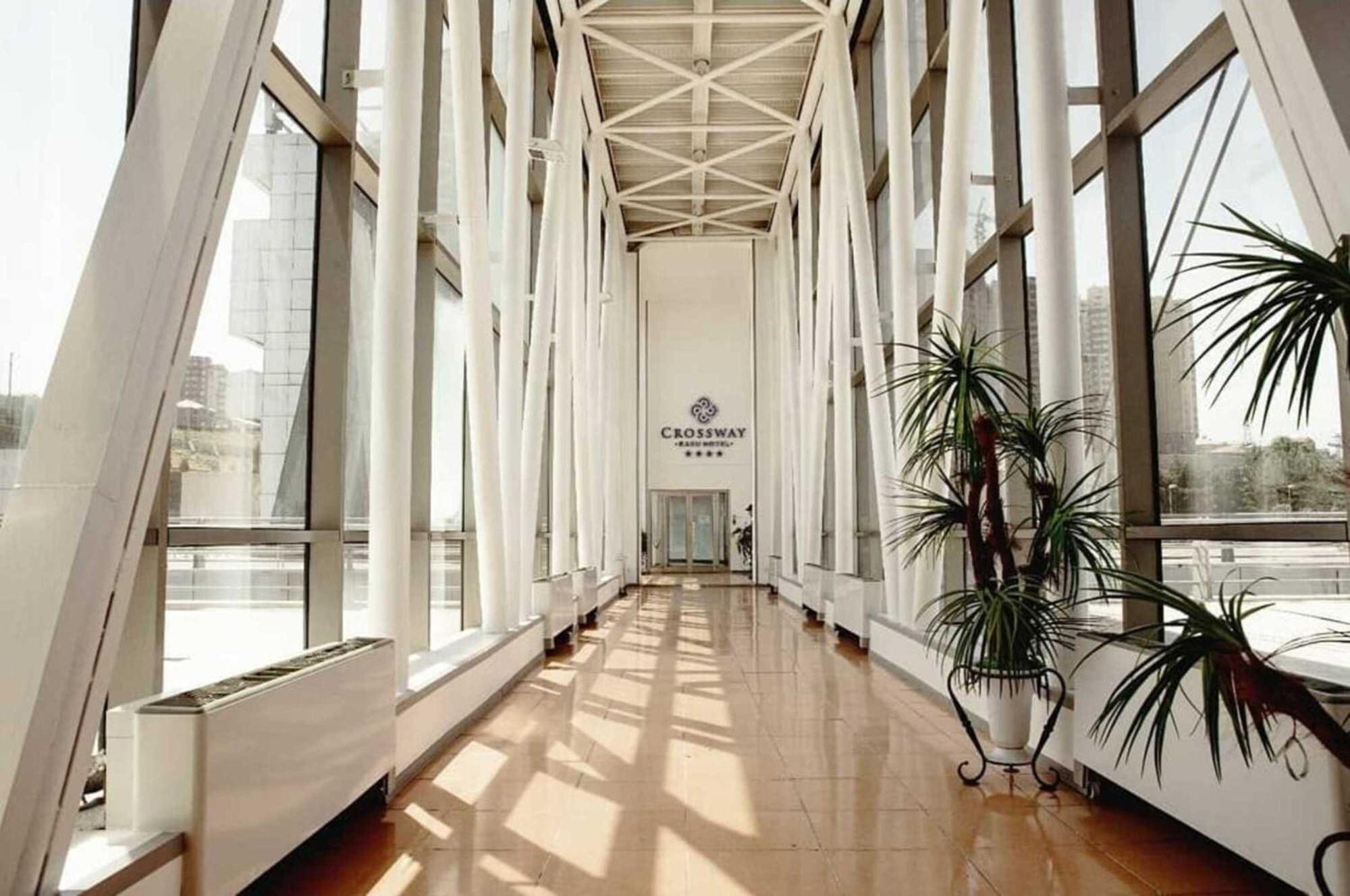 Crossway Hotel Masazir Extérieur photo